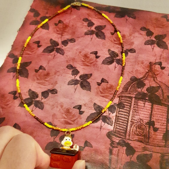 Teeny Weeny Families Cooking Grandma Duck Pendant Beaded Necklace - Picture 4 of 6